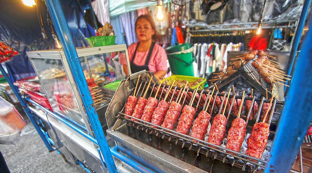 The Myth - Sud Sathorn Frühstückspension